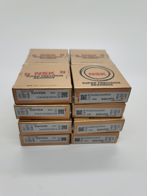 NSKTAC Série C 30TAC62CSUHPN7C Bolas angulares de contato com parafuso de suporte de 30*62*15mm