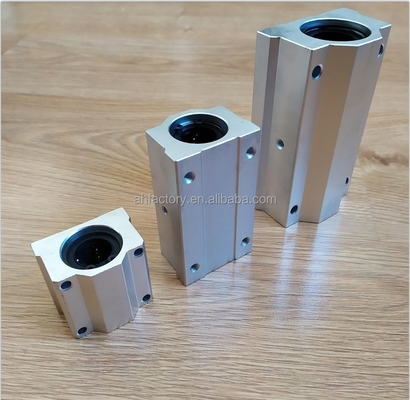 SCS25LUU Rolamento linear de 25 mm para roteador CNC Rolamento de esferas de movimento linear de tipo longo