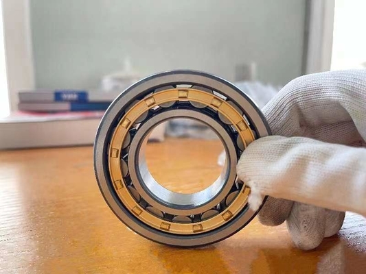 Acessórios para motores de pistão e para motores de pistão